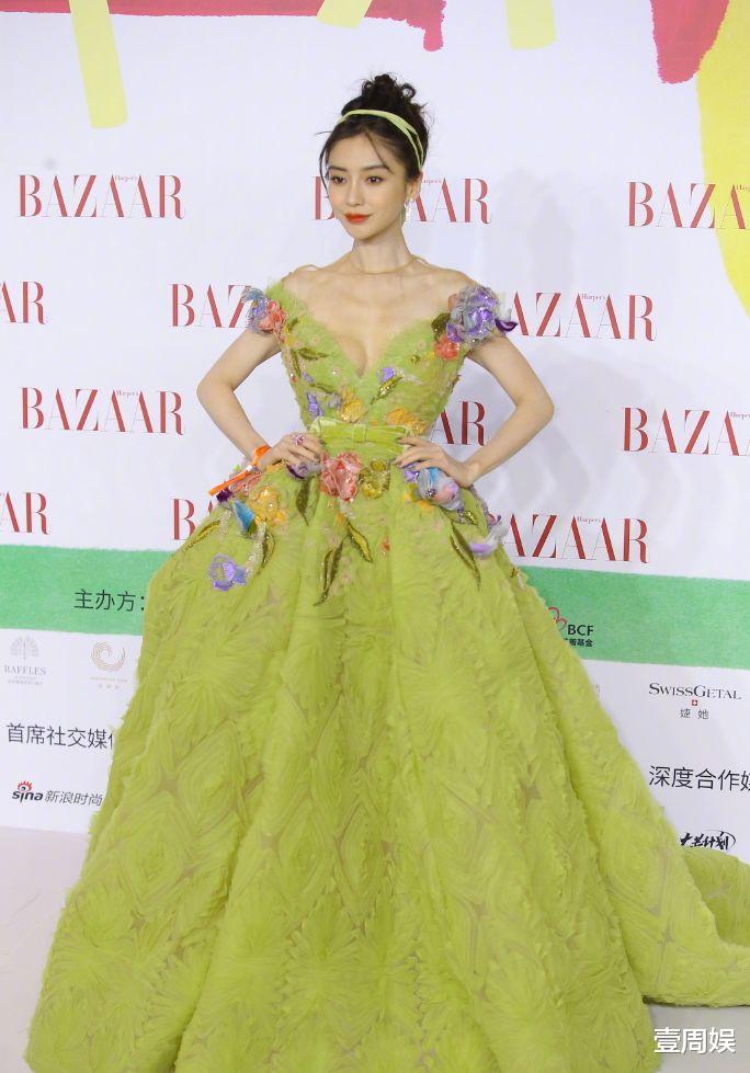 陈伟霆|芭莎慈善夜，陈伟霆牵着杨幂走红毯，前女友baby独自美丽！