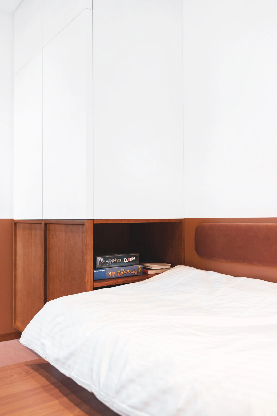 巧妙改造,冷藏卡车变成了带厨房的两室一厅度假屋