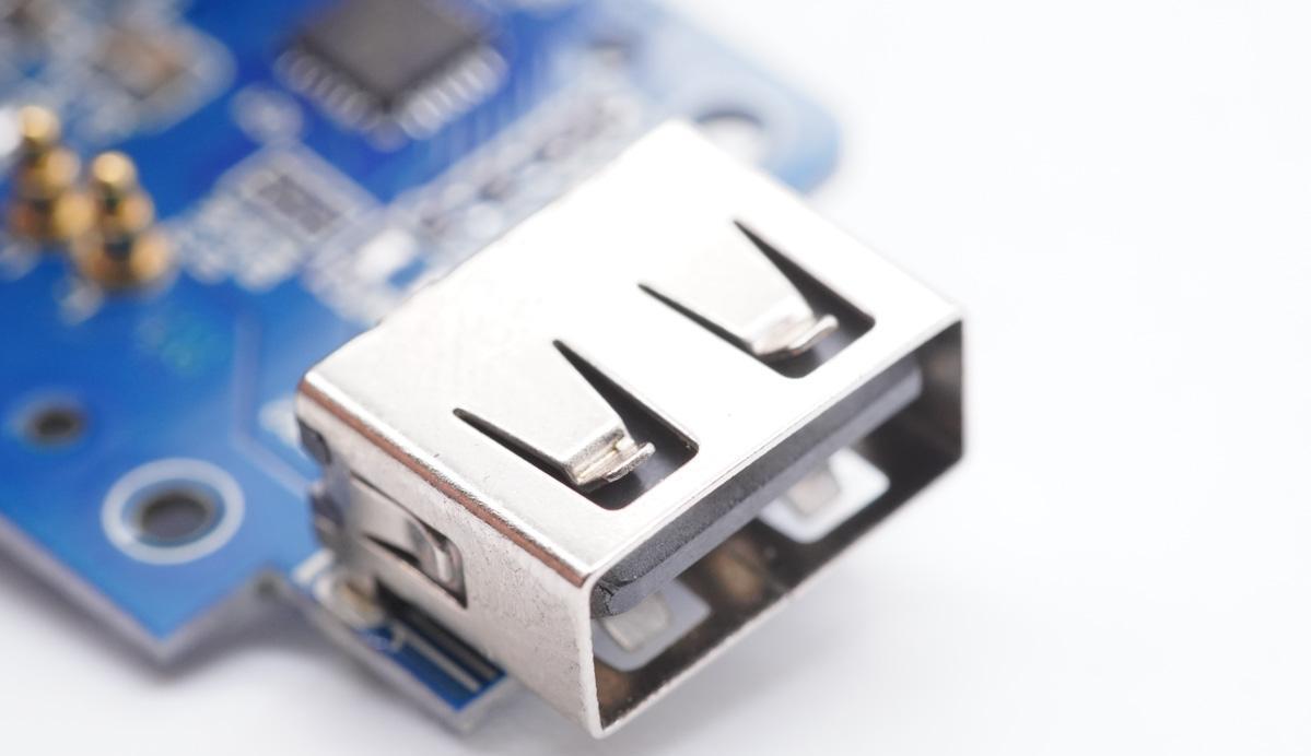 小米科技|搭载英集芯IP5333电源管理SOC，夏新S19 TWS蓝牙耳机拆解报告