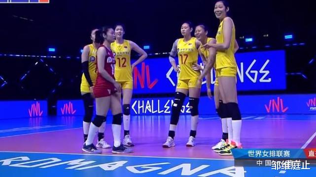 朱婷|中国女排吊打荷兰队！丁霞全能，朱婷攻防无解，郎导很安心！