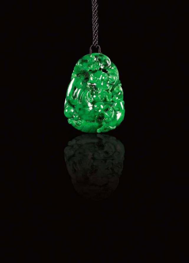 翡翠|翡翠知识讲堂:钙铝榴石玉与翡翠有什么不同?