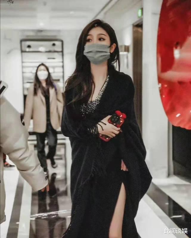 吴宣仪|五位女爱豆瑞丽美容大赏造型：孔雪儿程潇像公主，吴宣仪风格大胆