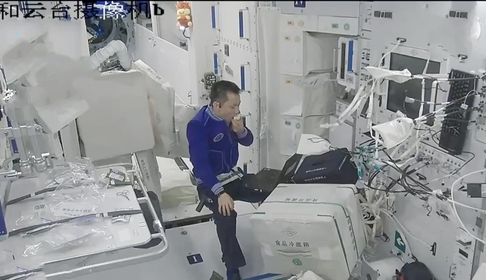 太空|航天员太空吃播，太空食谱亮点多，太空香粽保留最后的倔强
