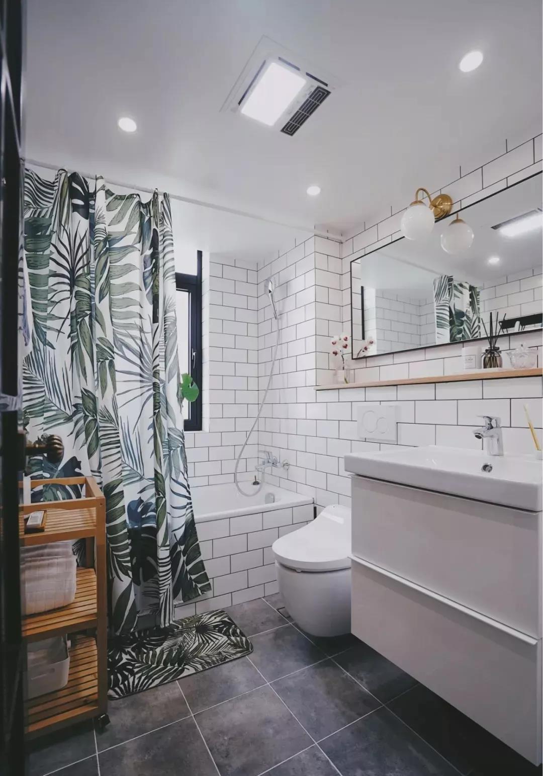 卫生间墙砖、地砖颜色搭配建议，别再只有“黑白灰”了，这样更美