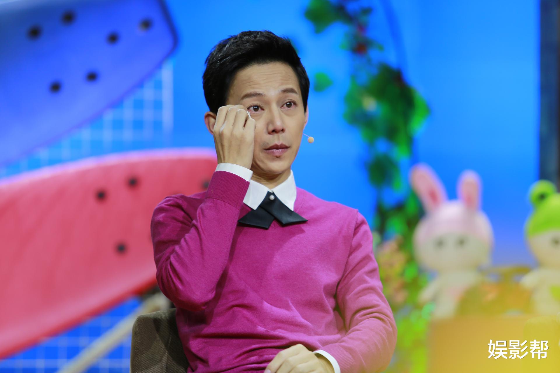 何炅|何炅再传坏消息，身背“四宗罪”的他，最终迎来了“公开处刑”？