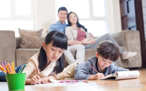 |课后延时服务推出后，首个班主任因其被开除，家长直言开得好