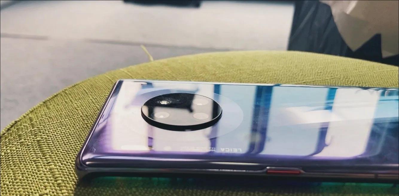 iPhone|明明金属更耐摔，却为何当初的手机后壳几乎一夜之间都变成了玻璃