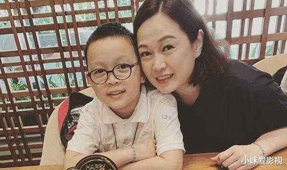 俞飞鸿|孟晚舟回家!6个港台艺人开心发文,郭碧婷婆婆:第一次热泪盈眶