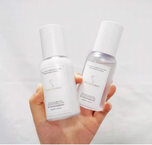 孕妇|90后二胎宝妈孕期护肤品大曝光！四大“孕妇可用”护肤品牌上红榜