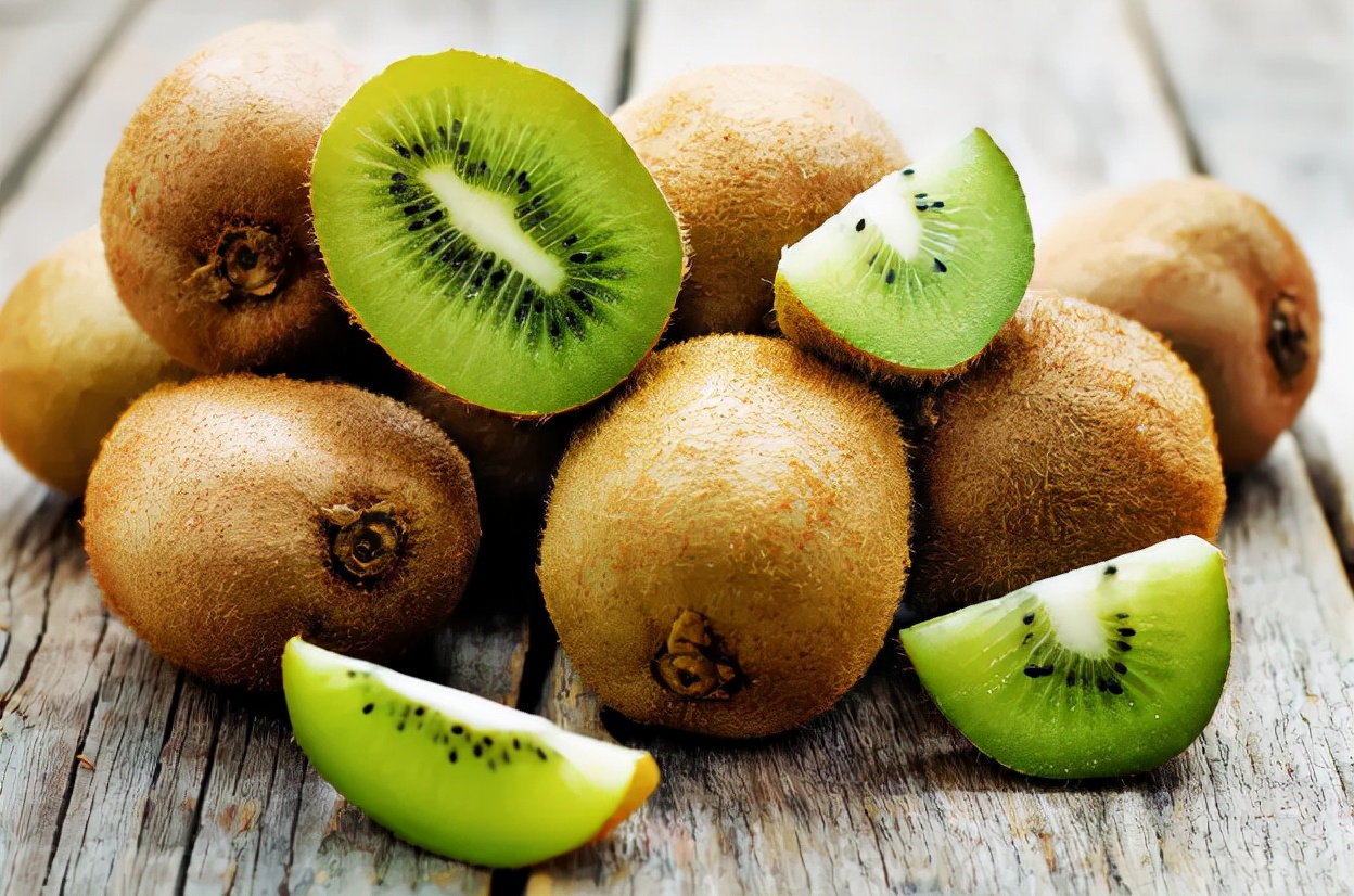 骨质疏松|骨质疏松惧怕的3种水果，医生：你若爱吃，骨骼或能壮如“牛”