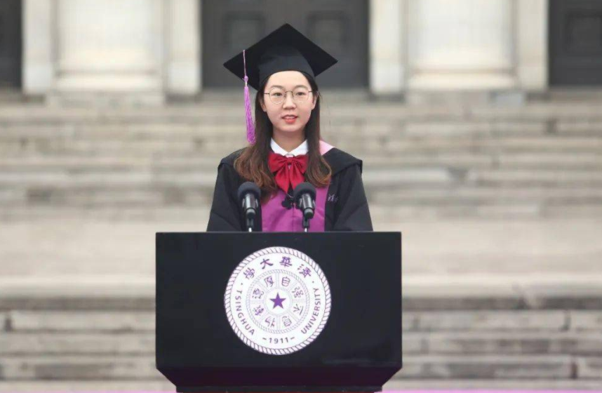 acgn漫评|“奥特曼”在清华毕业了，教授一脸茫然，学生们更是一脸无辜