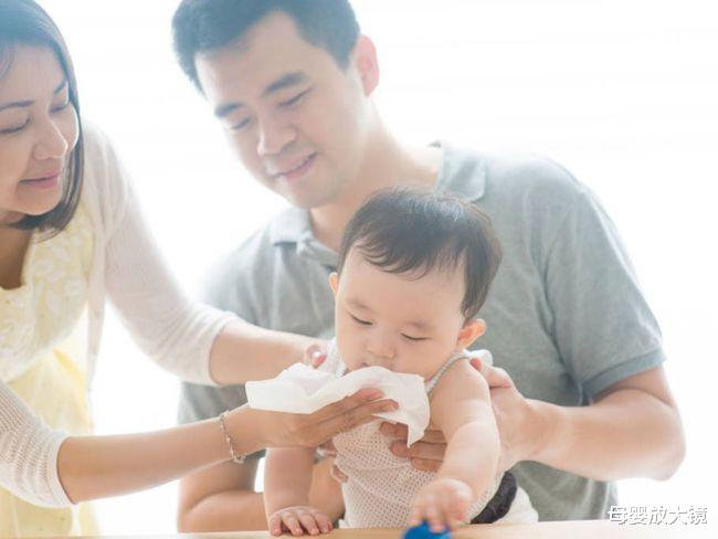 母婴放大镜|宝宝夏季厌奶，新手爸妈如何应对？你需要这份新鲜指南