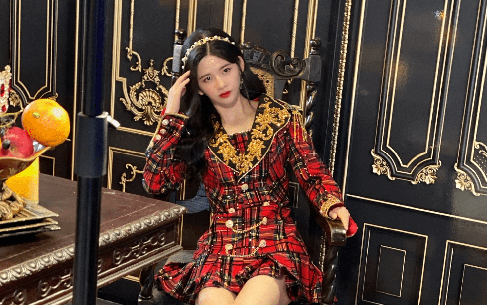 杨超越|杨超越大女主仙侠剧来了，定妆照“美出天际”，男主却略显逊色！