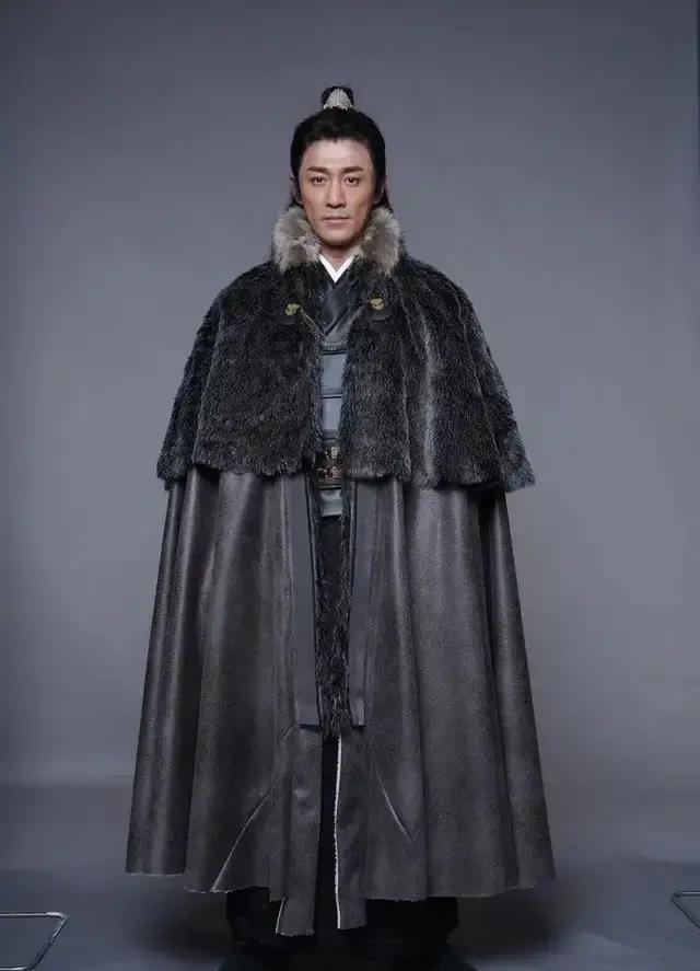 范上官|藏了两年，新版小昭终于曝光，王晶夸内地最灵气，是…是吗？