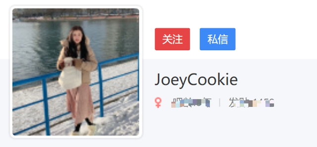 赵葆华|54岁王祖贤罕晒照,皮肤白嫩容貌多年未变,两条腿比杆子还细