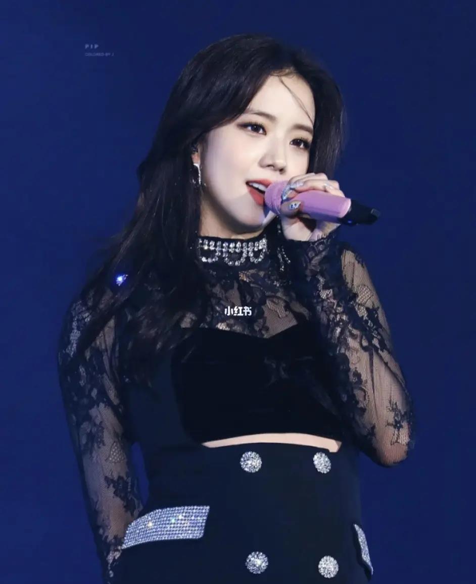 金智妮|Jennie和rose为智秀宣传新剧遭炮轰，粉丝也闭麦，Lisa躲过一劫