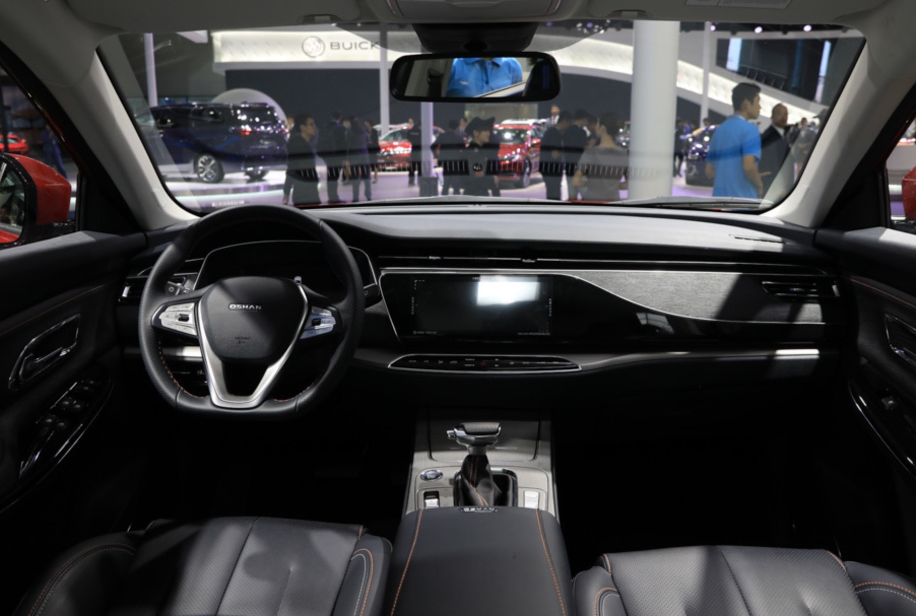 SUV|国产SUV新势力，搭载1.5T蓝鲸发动机，热效率40%，还有高铁级静音  ?
