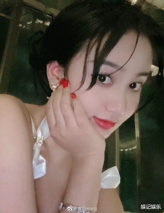 郭麒麟|说郭麒麟是舔狗后，网红公开与水瓶男初识经过，网友艾特郭德纲