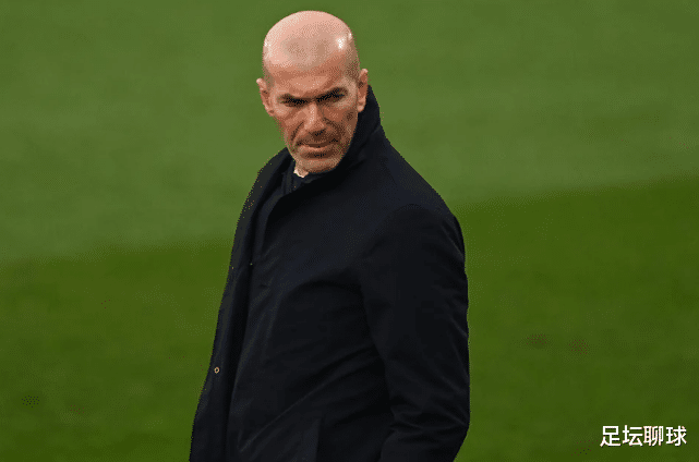 皇家马德里|皇马出局揪出4大罪人！球迷围攻官博：炮轰齐达内要负责，阿扎尔快滚