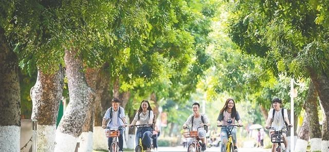 依科育儿吧|各地大学生消费水平对比，你的消费水平处于哪个层面