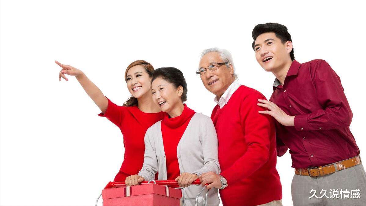 久久说情感|准婆婆不请自来给6万见面礼，儿媳立马退婚：我不想养你们一家6口