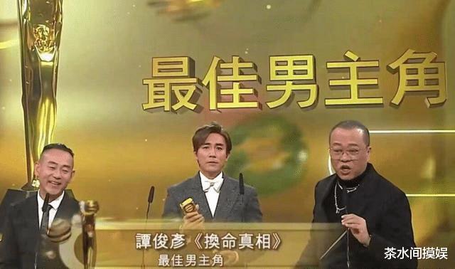TVB|TVB颁奖礼名场面:杨怡翻白眼,黎明演杂技,汪明荃喊话求加工资