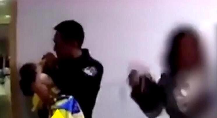 辰仔 干得好！江苏一女子被家暴欲轻生，民警：我抱孩子，你打回来出气