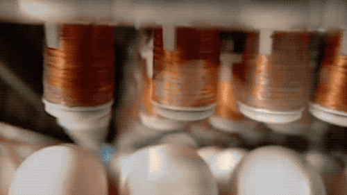 鸡蛋|为什么超市里买的鸡蛋上都没有鸡屎？