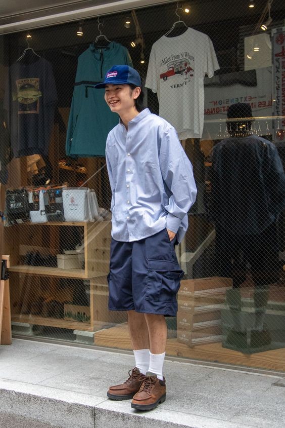 男士穿衣搭配杂志|男人穿皮鞋就落伍了？那你没穿对，搭配白袜试试，回头率高又时髦