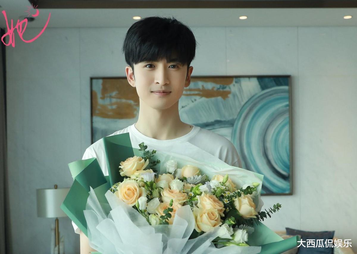 甜宠剧|新一部高糖甜宠剧来袭，CP照让人心动，主演最萌身高差，引人期待