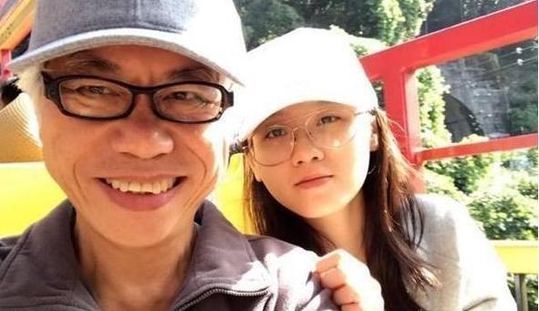 李坤城|“爷孙恋”恩爱8年后，林靖恩怀孕，李坤城却已自顾不暇