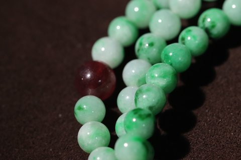 翡翠|老翡翠一百零八佛珠手持