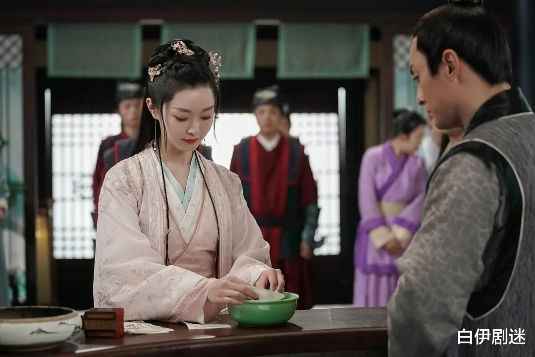 张子萱|《赘婿》宁毅使乌家破产，乌启豪下跪认错，宁毅商人本质尽显