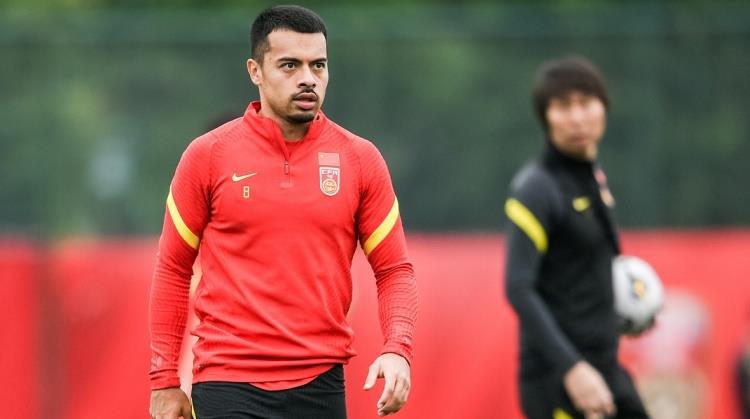 日记每页都有我很爱你|国足惊动新华社!最后24小时提出8个词要求,但这么多年从没做到