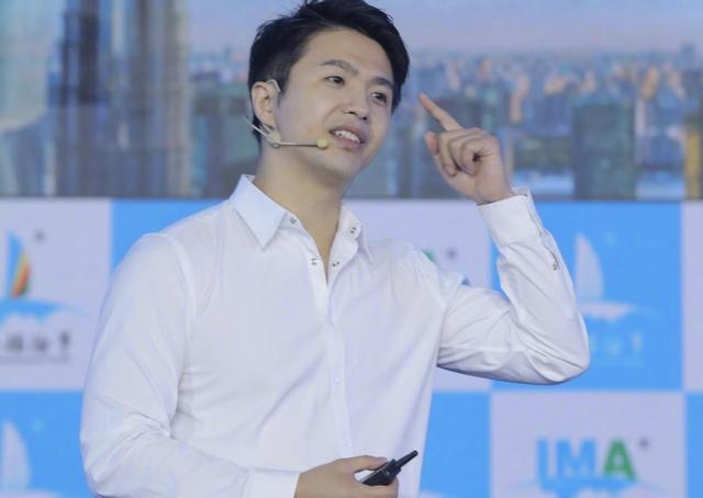 魏坤琳|那个在《最强大脑》讽刺郭敬明像女人的魏坤琳,现状如何?