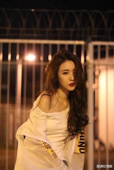 音乐会|因高层离巢而地位不保？TVB主题曲一姐疑遭冷待，懒理传闻：没感觉