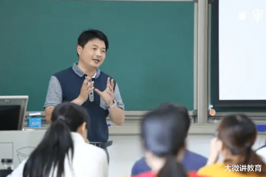 生肖|未来吃香的“教师编”，不是中小学教师，这类教师有望逆袭