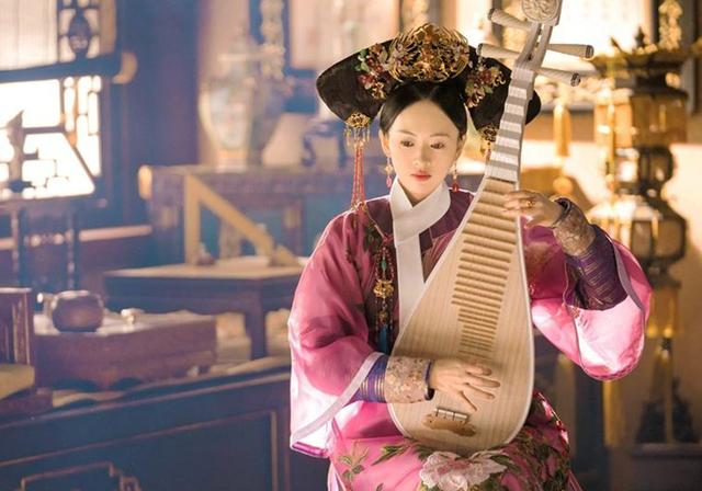 长月烬明|《长月烬明》主创团队阵容，编剧没有查到资料，服装配乐大师级别