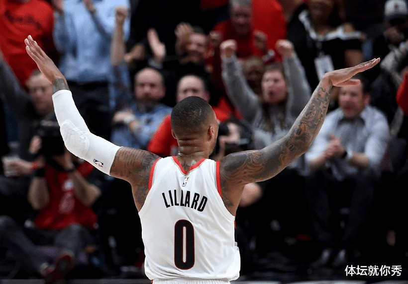 达米恩·利拉德|3分6连中！利拉德戴表，半场狂轰32分创3大纪录，对飙约基奇太横了