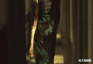 每天潮搭配|初秋第一条爆款裙，谁看了不说一句绝！