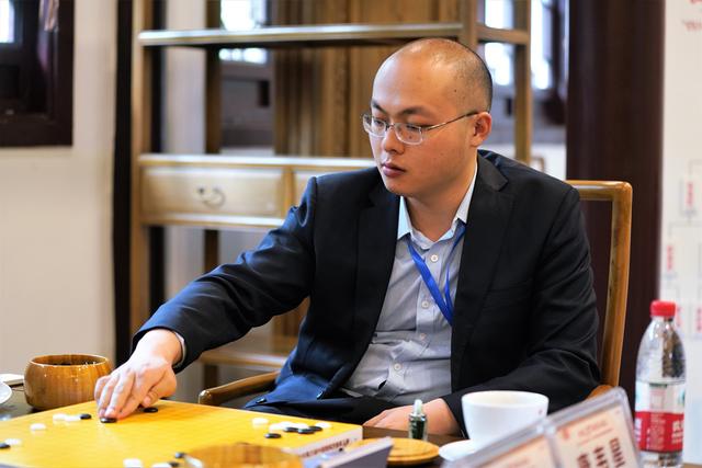 柯洁|冠军奖金50万！大棋士柯洁陈耀烨生死厮杀