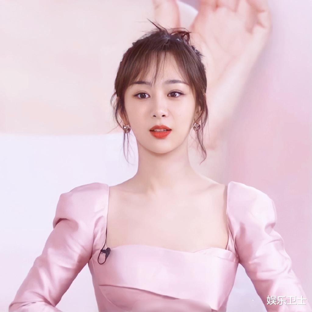 杨紫|杨紫进组《沉香如屑》,古装造型好美与成毅同框超搭配,直播时宛如水蜜桃