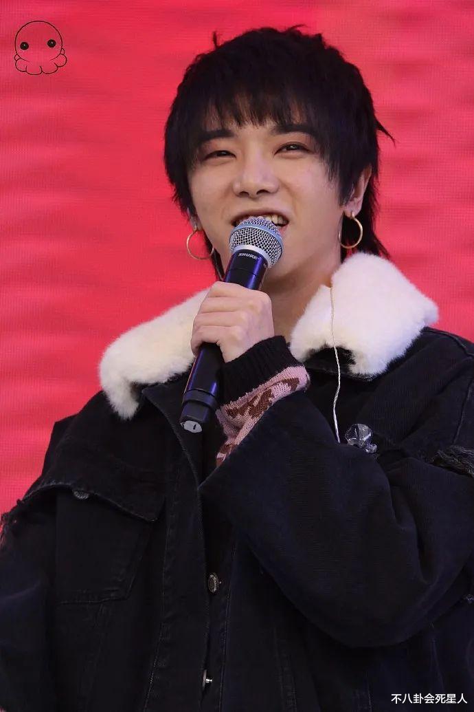 华晨宇|华晨宇撩妹有一套，曾借酒醉告白许晴，还说要跟许晴同个房间睡