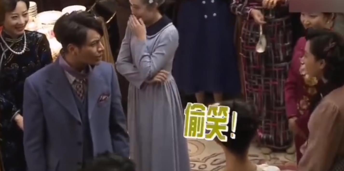 陈坤|导演喊卡后又补亲一嘴，陈坤片场失控狂亲万茜为何不被骂？