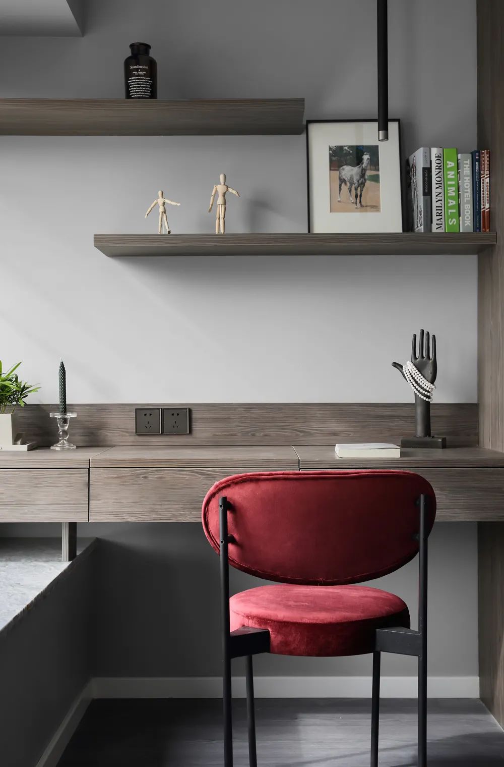 担心采光差、收纳少：他家120m2极简风，后悔没早看到！