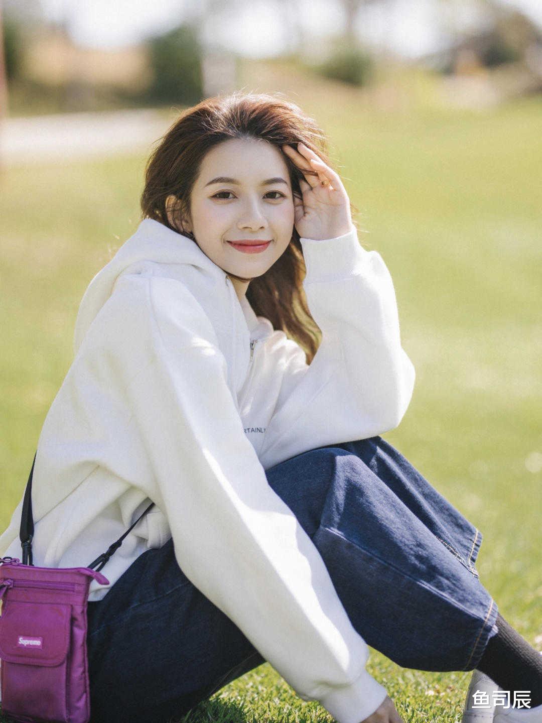 鱼司辰|今年秋天入手不后悔的3款外套,怎样穿都好看,重点是百搭又洋气