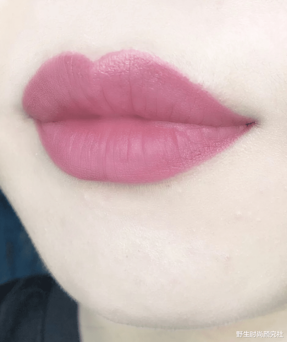 口红|皮肤暗黄的女人,建议少买这3种口红,显黑不说还廉价
