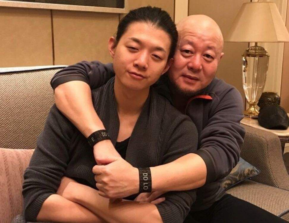 霍尊|前女友爆料霍尊劈腿，反悔给900万分手费，却念旧情不放实锤