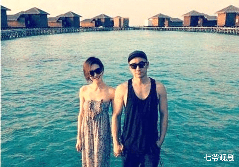 严泰雄|芭蕾首席老婆费尽心机,女儿和狗现身,严泰雄的错众人来抹