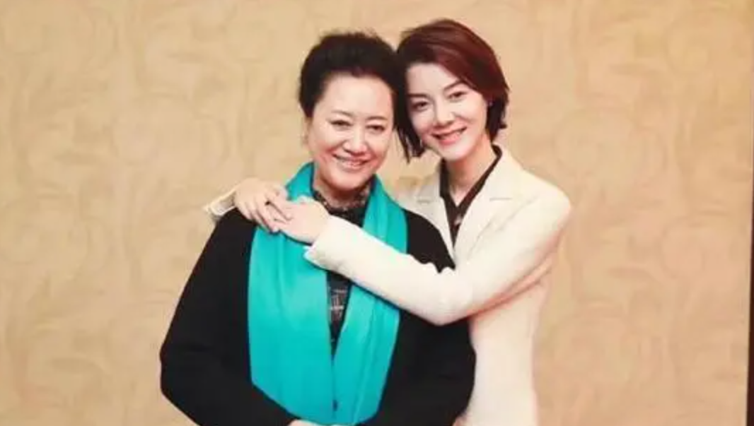 张兰|王丽云：成名路上有泪，坚决不复婚，今女儿也步了她后尘